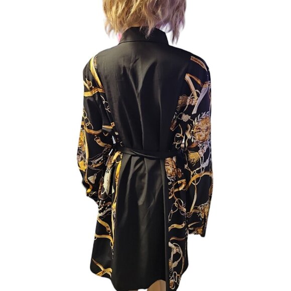 Dress with chain design - Picture 5 of 6